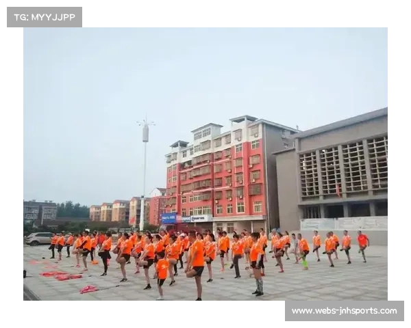 俄罗斯选手勇夺青龙湖男子精英组冠军展现赛事国际竞争新高度